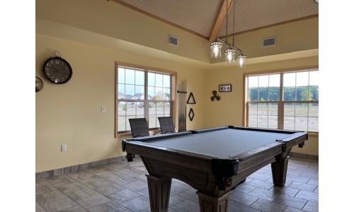 Full Size Pool Table 